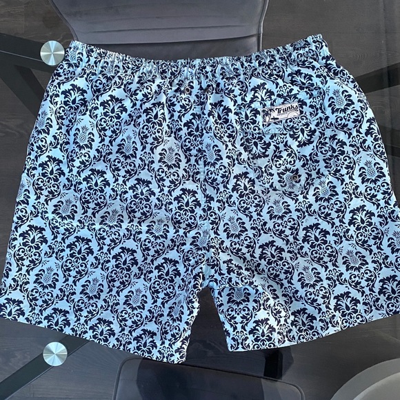 Men’s Paisley Trunk Shorts - Picture 4 of 5